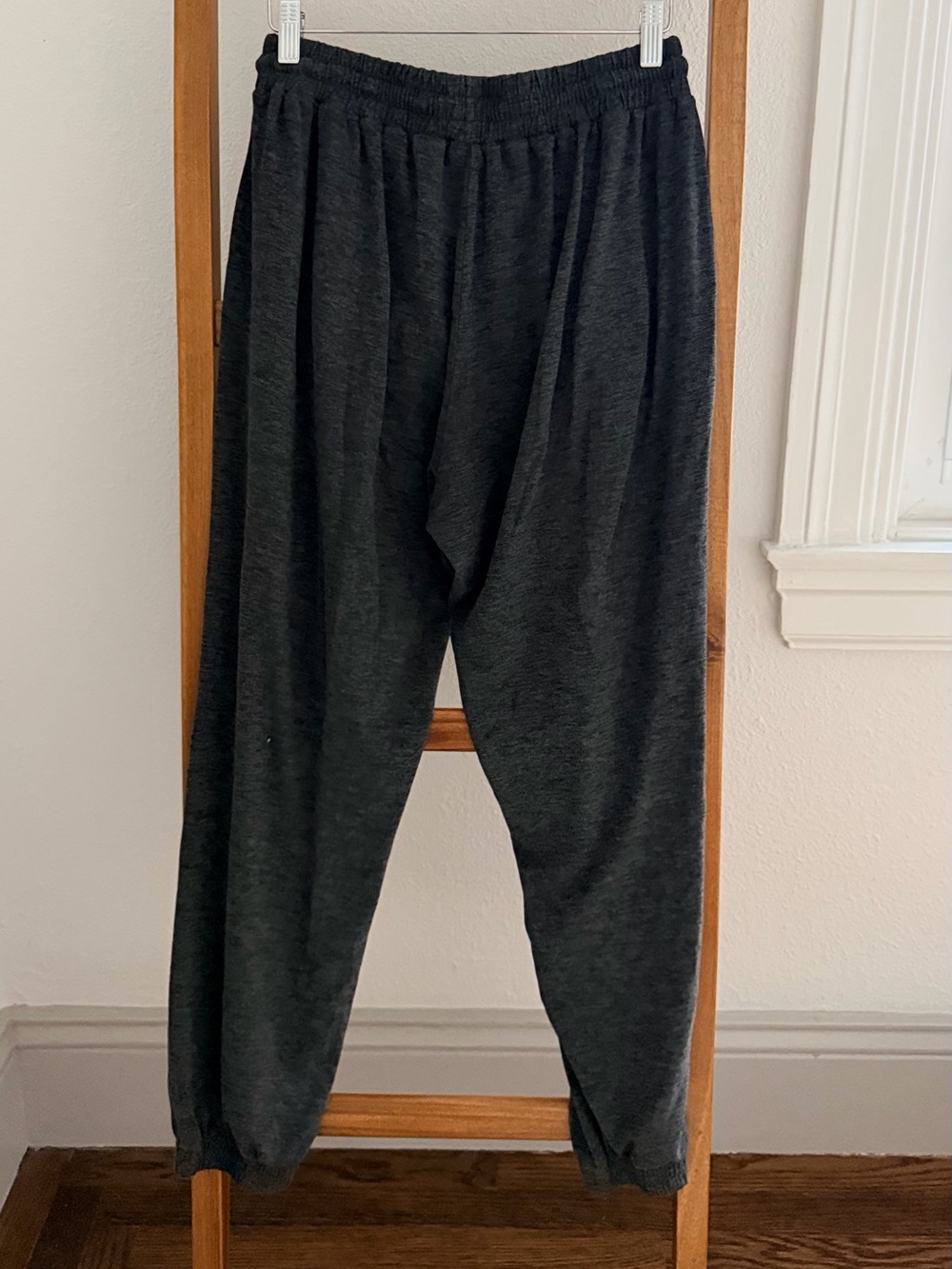 Girlfriend Collective Reset Jogger size Medium in Moon Heather - Picture 3 of 4
